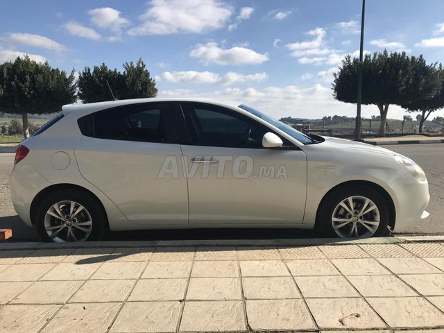 Alfa Romeo Giulietta occasion Diesel Modèle 