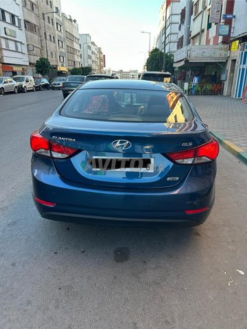 Hyundai Elantra occasion Diesel Modèle 