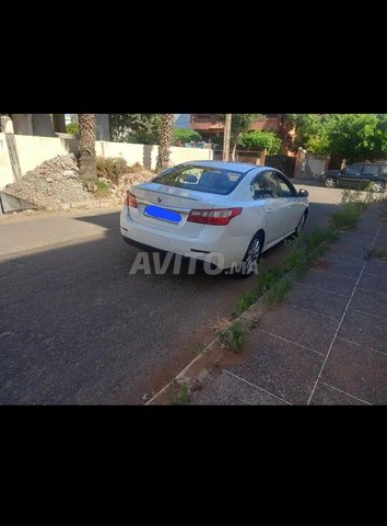 Renault Latitude occasion Diesel Modèle 