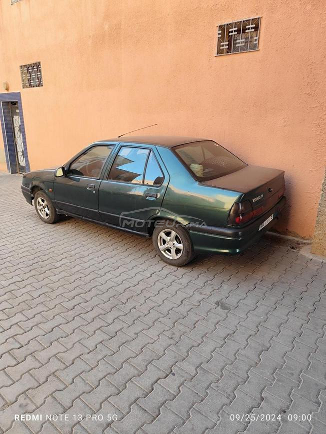Renault 19