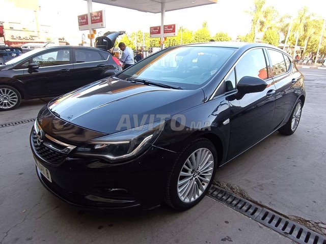 Opel Astra occasion Diesel Modèle 