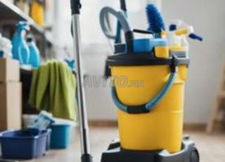 خادمة / مربية / رعاية الأطفال / طباخات