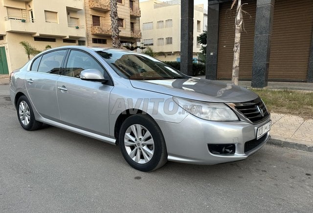 Renault Latitude occasion Diesel Modèle 