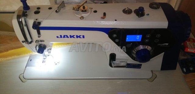 Machine à coudre JAKKI