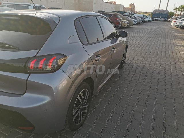 Peugeot 208 occasion Diesel Modèle 