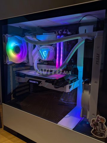 PC GAMER midrange RTX 2080 32GB RAM