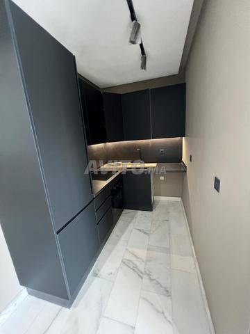 studio vide à louer à Franceville à Casablanca - 2