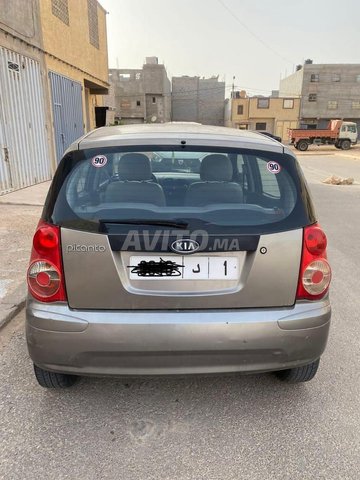 Kia pucanto 
