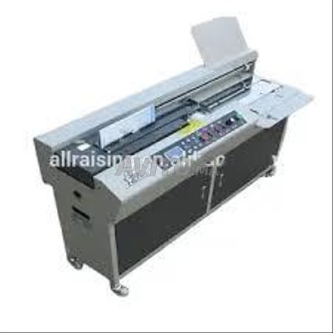 Reliure automatique de colle de livre 