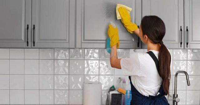 وكالة خدمات التنظيف والطهي ورعاية الأطفال