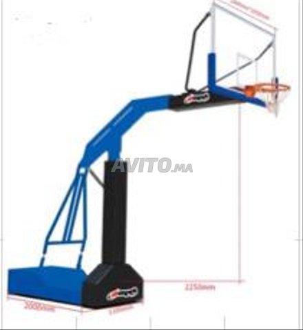 Poteau de basket ball avec roues approuvé par la FIBA