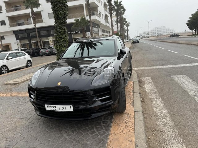 Porsche Macan occasion Essence Modèle 