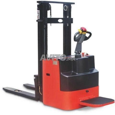 gerbeur manuel/semi electrique - 2