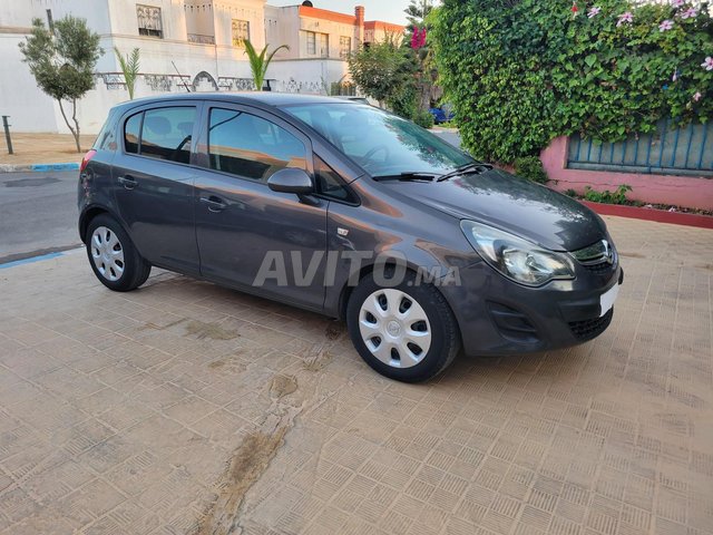 Opel Corsa occasion Essence Modèle 