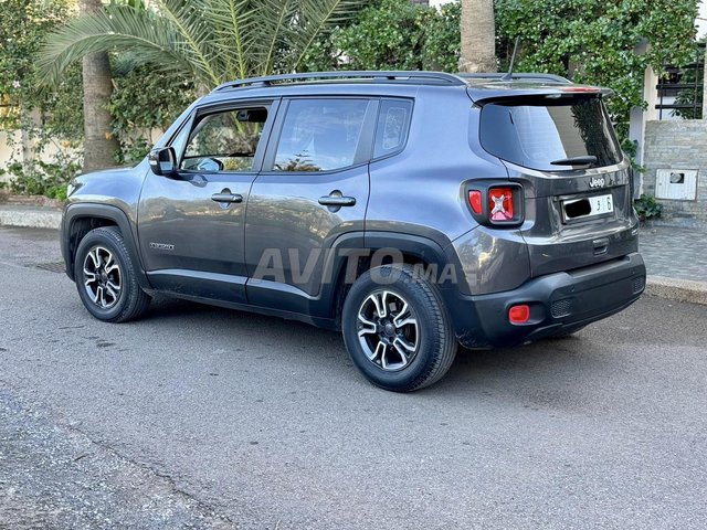 Jeep Renegade occasion Diesel Modèle 