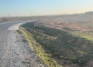 ارض 700متر على طريق 14مليون محفضة