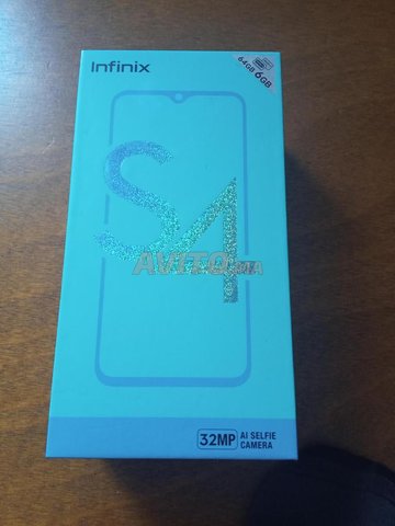 Infinix  S4