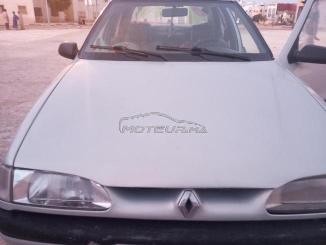 Renault 19  