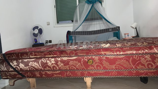 Tables Sommiers et matelas طوابل ناموسية 