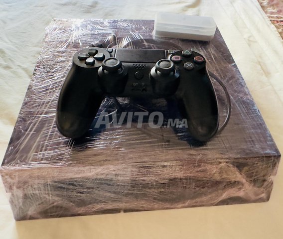 Ps4 flashé 500gb très bon état 