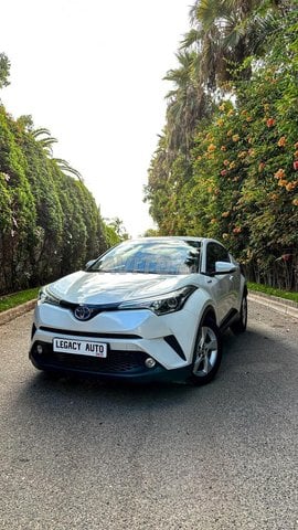 Toyota C-HR occasion Essence Modèle 