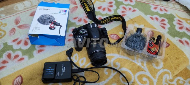 Nikon 3100 avec micro ourginl charge