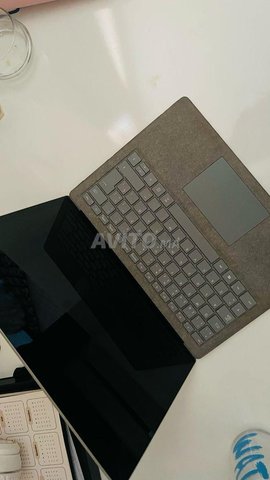 SURFACE LAPTOP 2