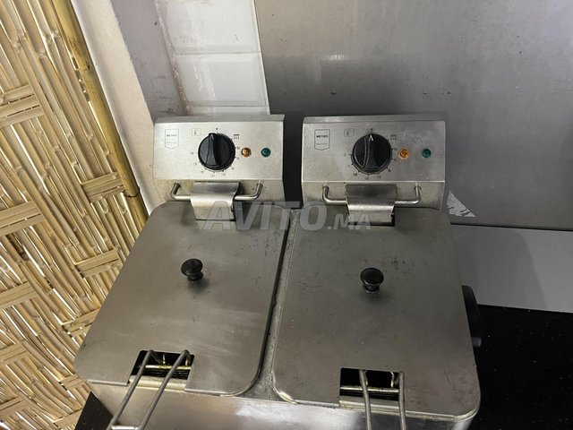 Friteuse double bacs 