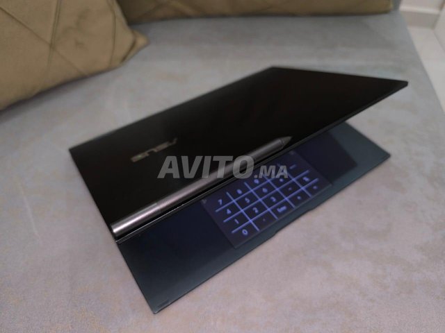 ASUS ZENBOOK i5 11 generation with pen and case 