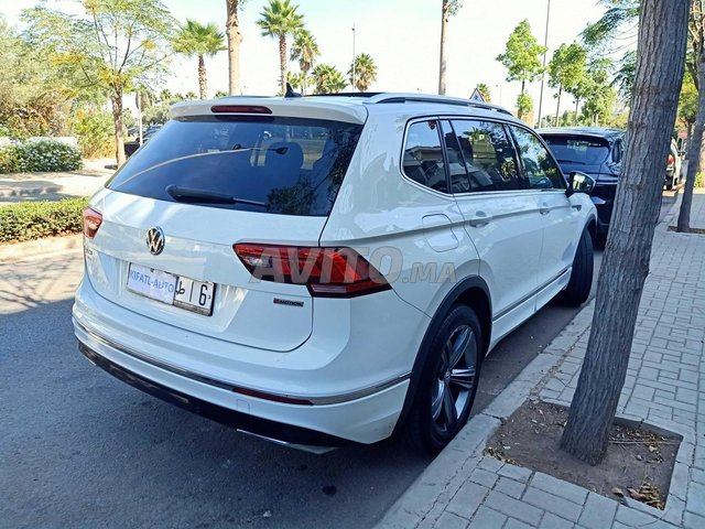 Volkswagen Tiguan occasion Essence Modèle 