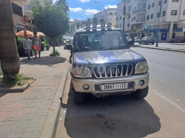 Mahindra Scorpion occasion Diesel Modèle 