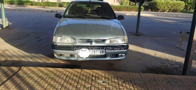 Renault 19 Essence Manuelle 1996 à Oujda
