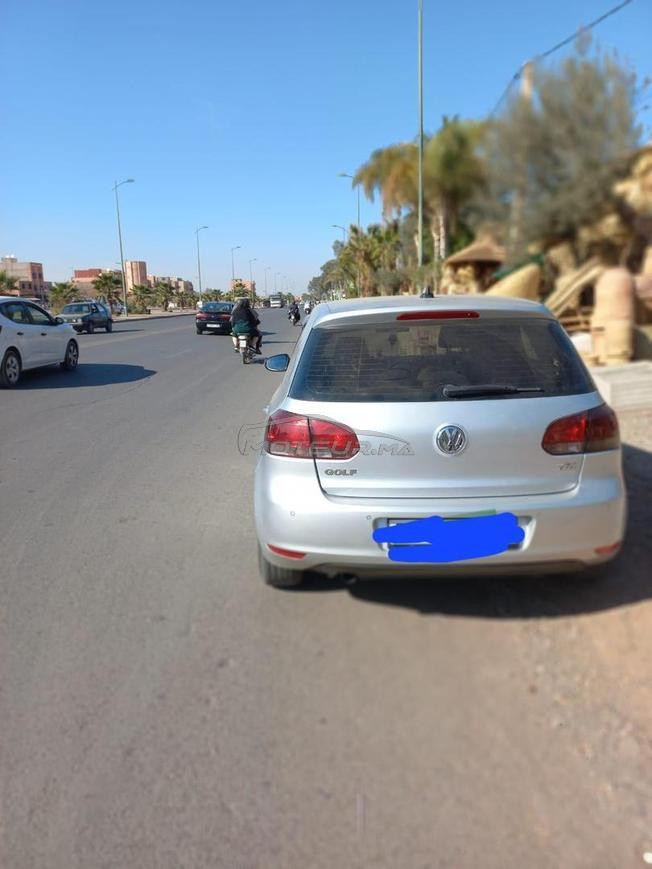golf 6 moteur 1.6 très bon état 
