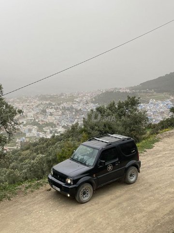 Suzuki JIMNY occasion Essence Modèle 