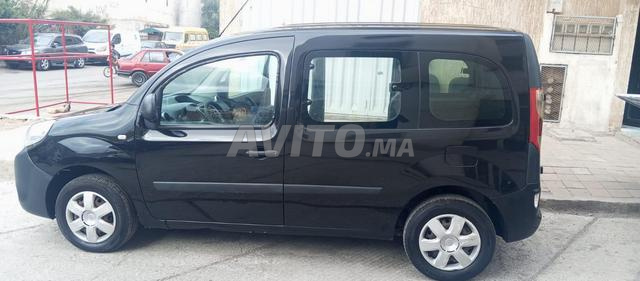 Renault kongoo model 2016   . En tres bon etat - 2