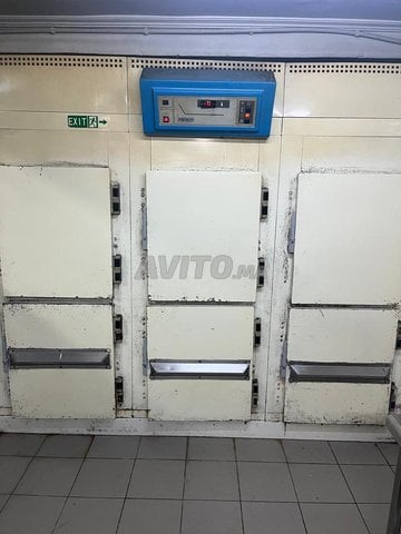 Réfrigérateur chambre pour pâtisserie