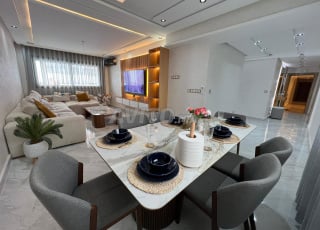 Triplex de luxe à louer à Tanger