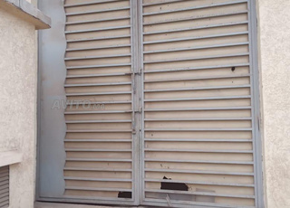 Magasin à vendre à coté HECI (Lissasfa) 