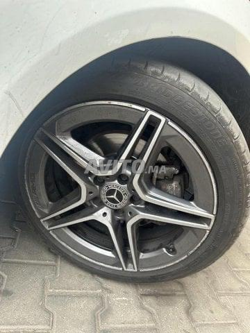 Jante mercedes 0 défaut en tres bonne état n18 