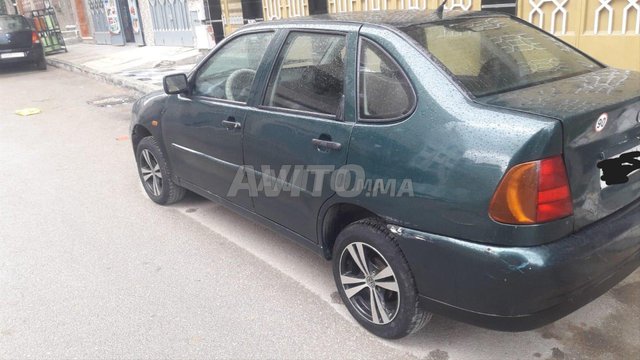 Volkswagen polo_sedan occasion Diesel Modèle 