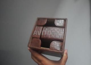 porte-bijoux en cuir véritable marron