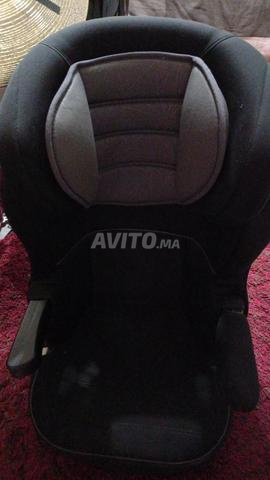 Rehausseur de voiture pratique et réglable