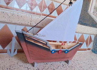 سفينة خشبية