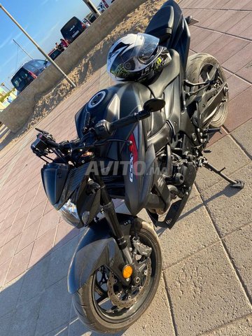 Suzuki 750 Gsx-s Roadster
