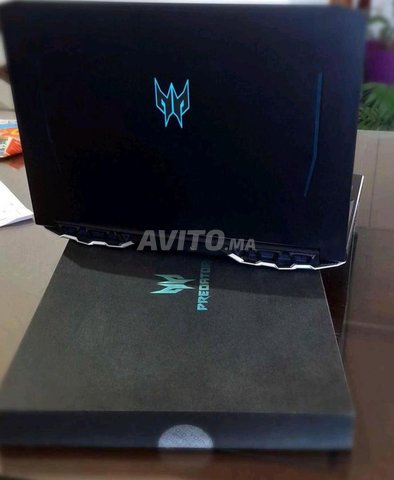 Acer predator Helios 300 comme neuf 