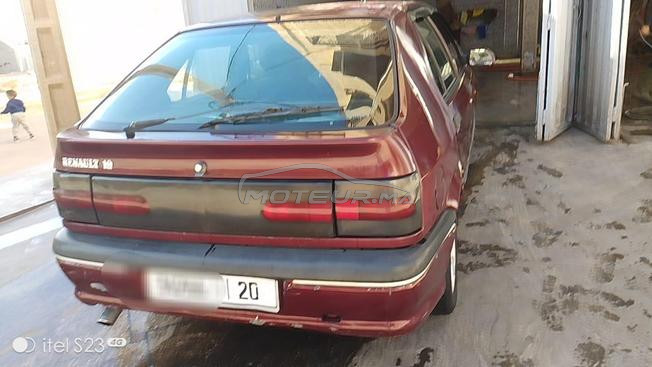 Renault 19