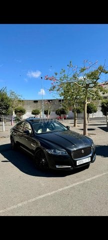 Jaguar xf 2016