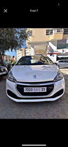 Peugeot 208 occasion Essence Modèle 