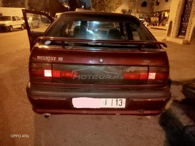 Renault 19