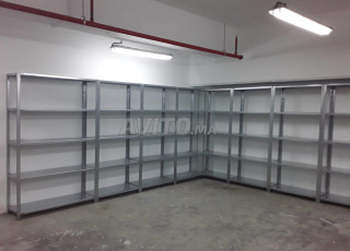 Rayonnages légers à vendre